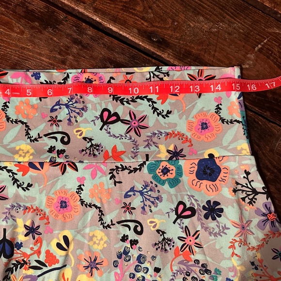 Used LuLaRoe Large Midi Azure Floral Skirt - Picture 5 of 6